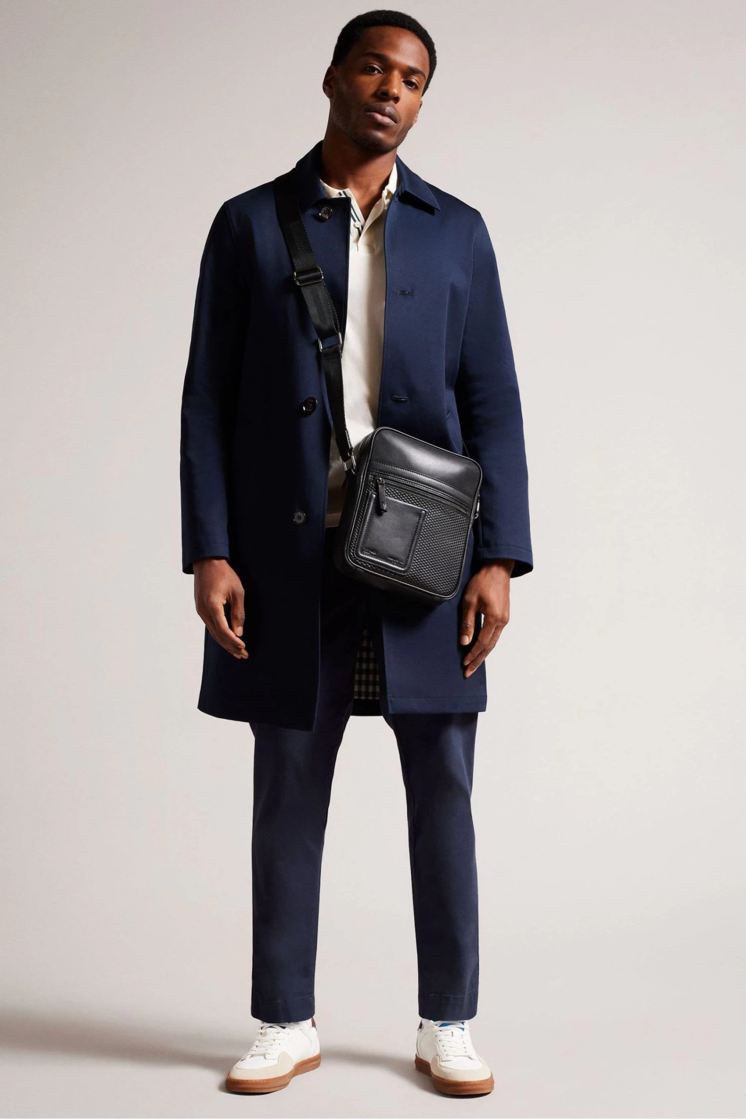 Ted Baker Canney Black Texture Leather Flight Bag - Image 4