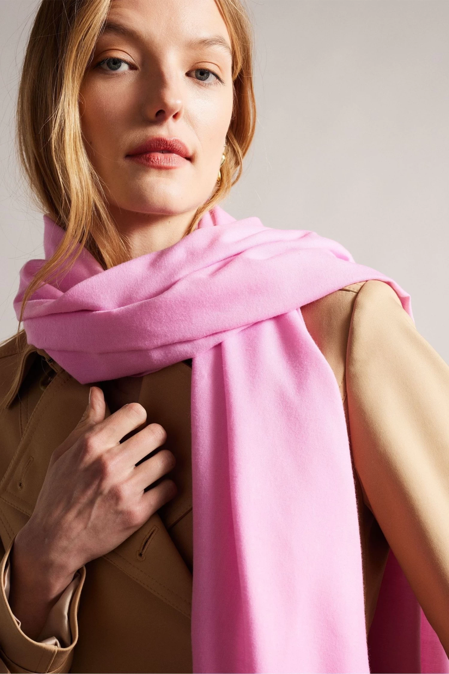 Ted Baker Pink Esteli Logo Long Scarf - Image 2
