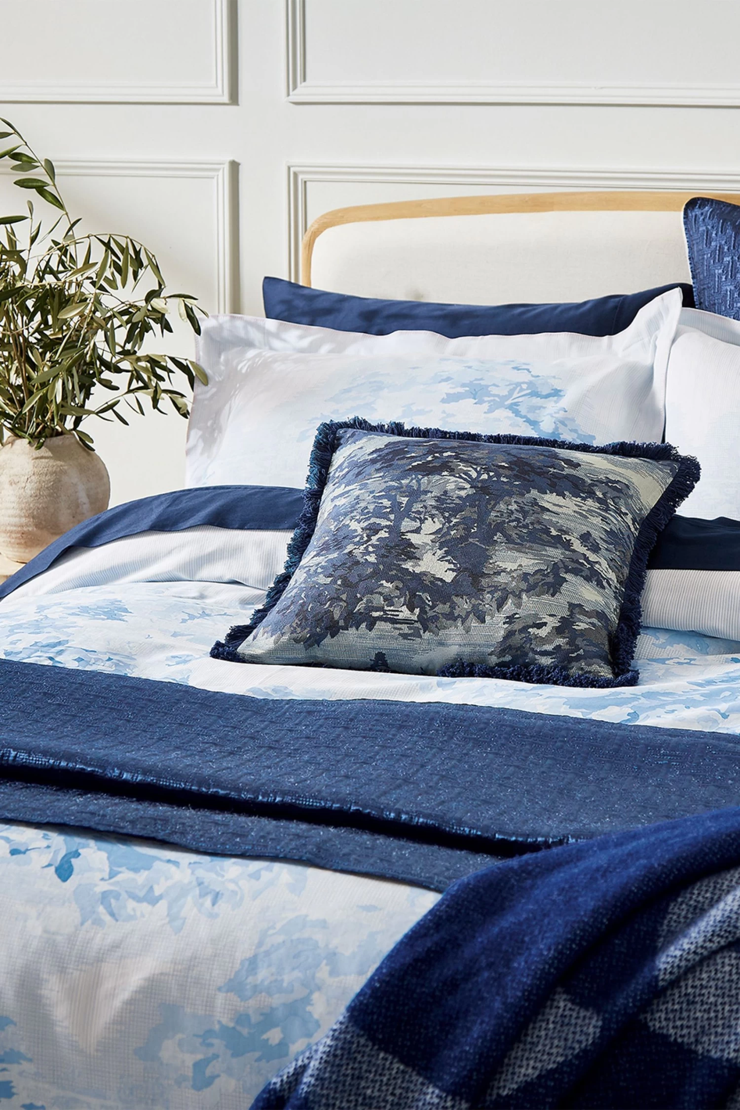 Ted Baker Landscape Toile Duvet Cover - Image 2