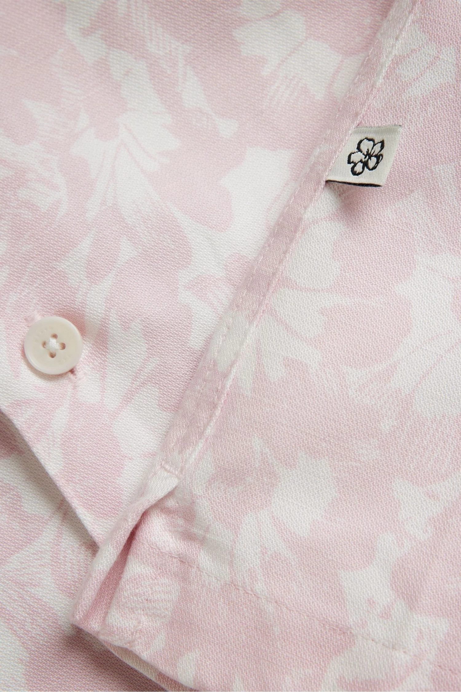 Ted Baker Pink Flaisby Short Sleeved Linen Blend Floral Print Shirt - Image 5