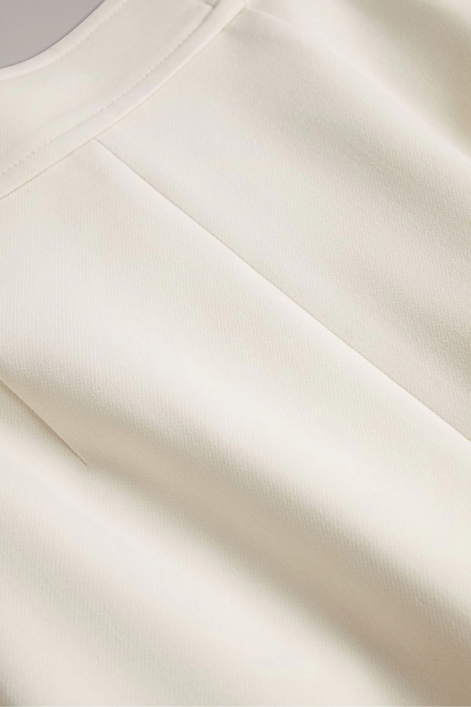 Ted Baker Natural Amberos Tailored Longline Pencil Skirt - Image 4