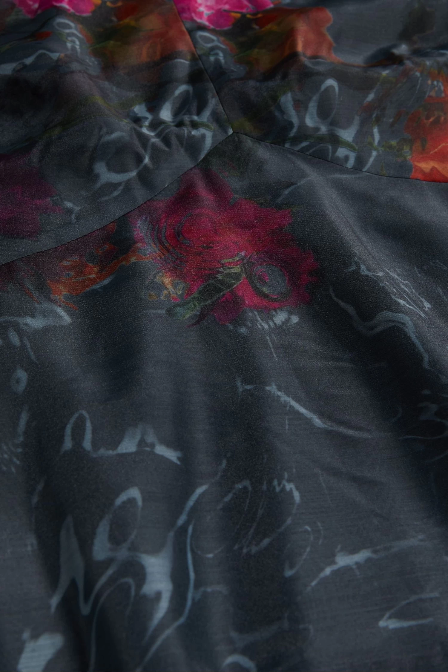 Ted Baker Mekayla Black Empire Line Midi Dress With Puff Sleeve - Image 4