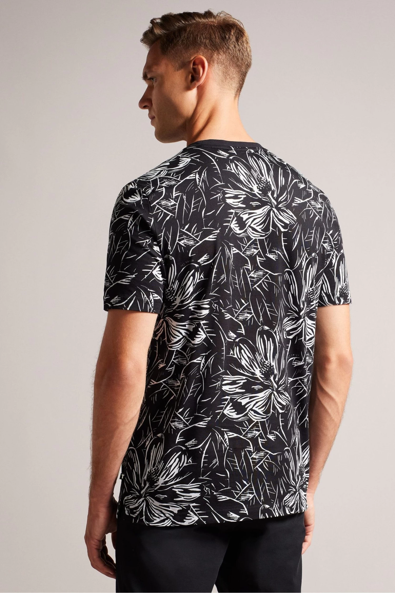 Ted Baker Vennel Black Short Sleeved Printed T-Shirt - Image 2