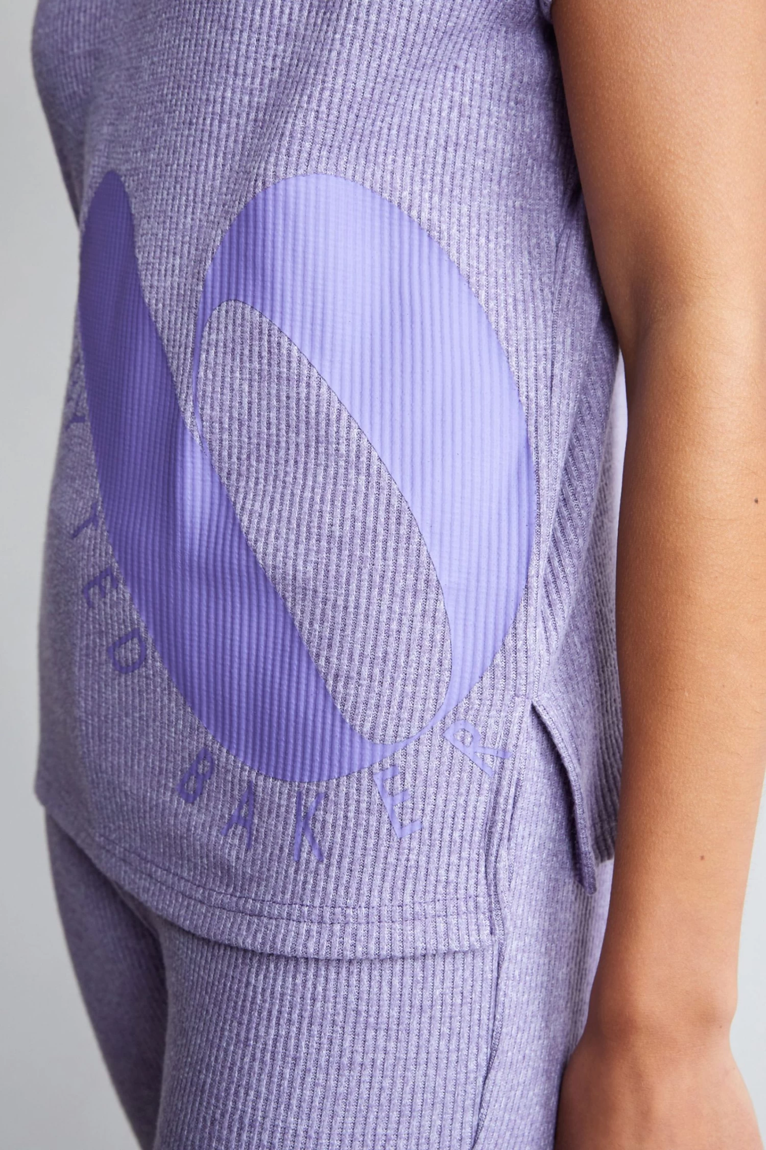 B By Ted Baker Rib Loungewear T-Shirt - Image 4