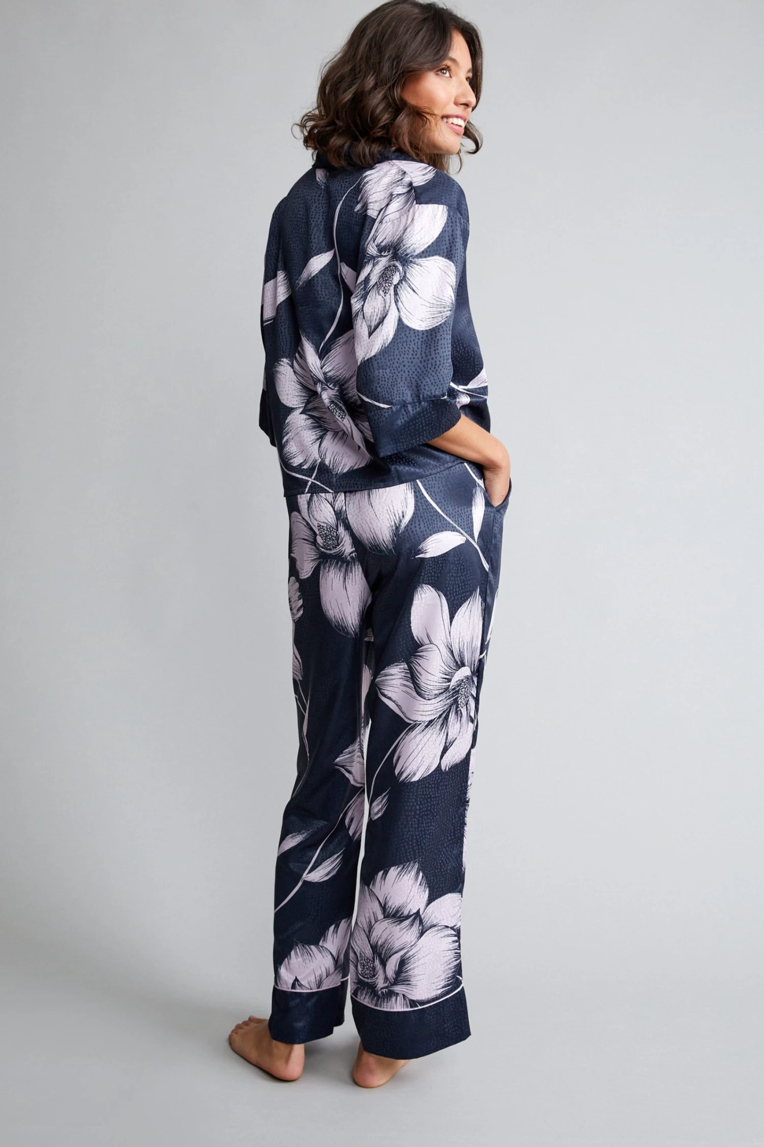 B By Ted Baker Navy Blue/Lilac Purple Jacquard Spot Satin Pyjama Set - Image 4