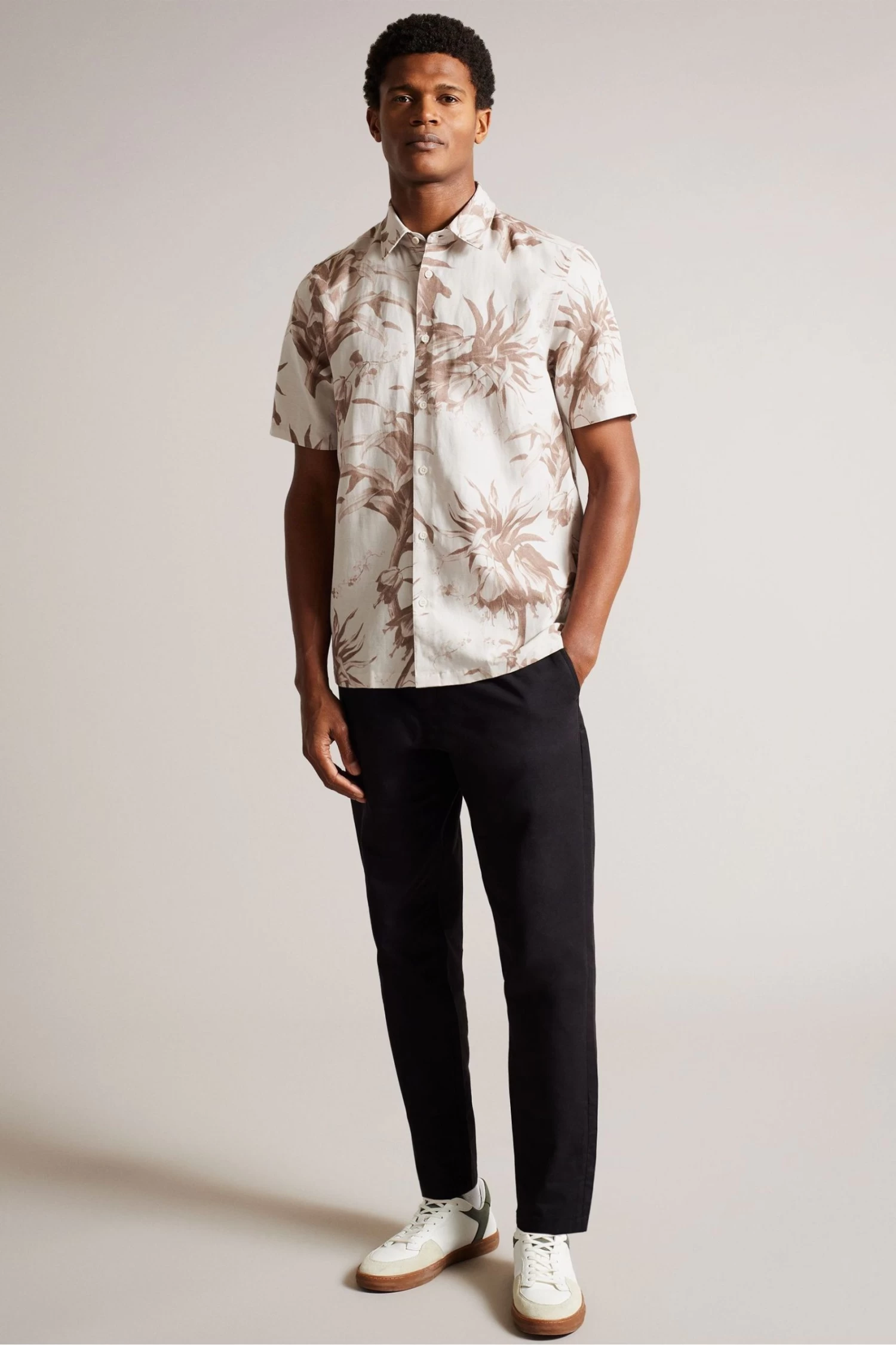 Ted Baker Belmar Natural Short Sleeve Linen Blend Floral Shirt - Image 3