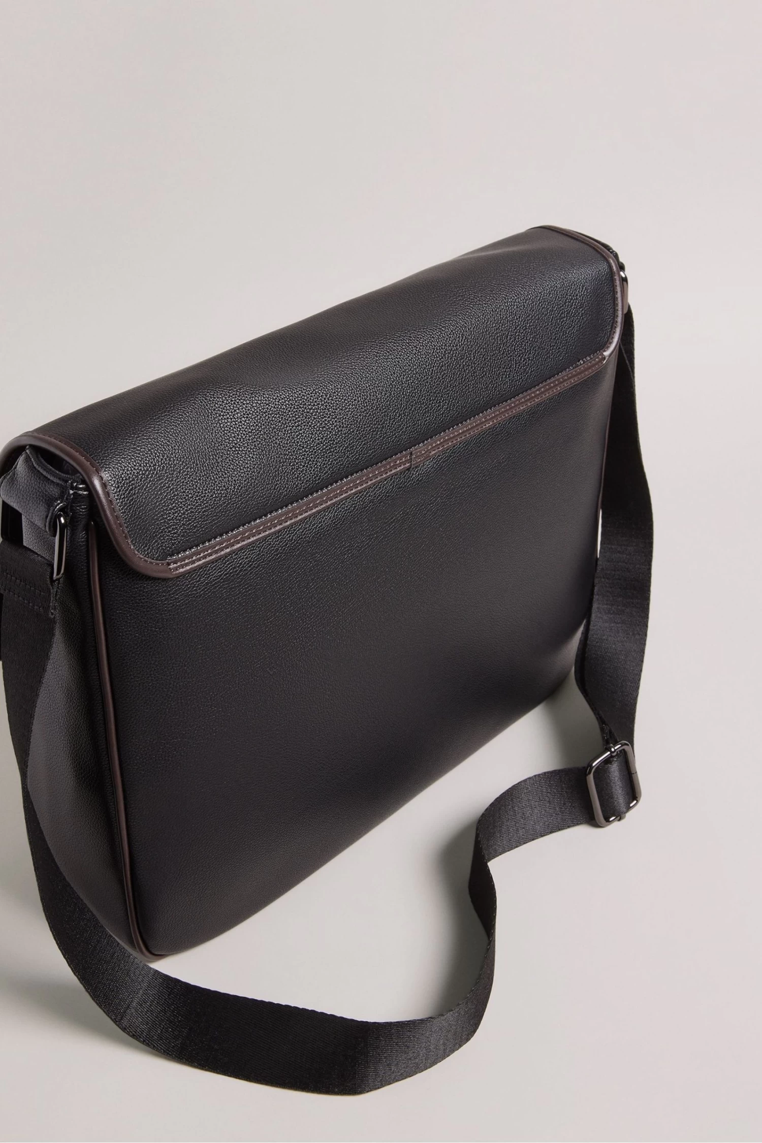 Ted Baker Josper Black Recycled Pu Messenger Bag - Image 4