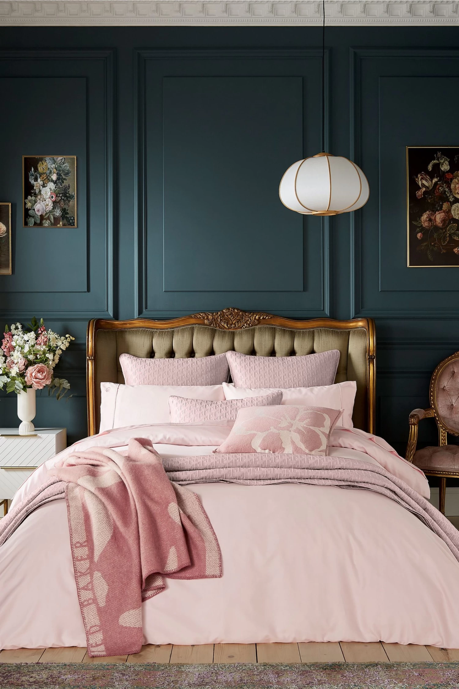 Ted Baker Silky Smooth Plain Dye 250 Thread Count Cotton Fitted Sheet - Image 3